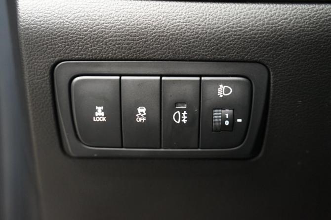SsangYong Korando III с пробегом 2011 года, цена 955 000 рублей, 205082 км, внедорожник, Автокод Объявления