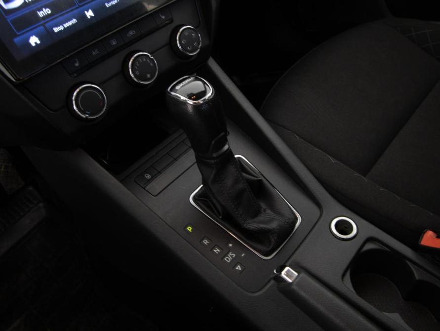 Skoda Octavia III (A7) Рестайлинг Санкт-Петербург  - изображение 11