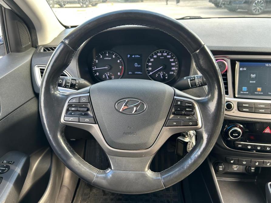 Hyundai Solaris II Санкт-Петербург  - изображение 8