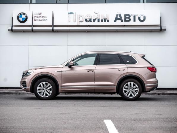 Volkswagen Touareg III с пробегом 2019 года, цена 5 200 000 рублей, 77371 км, внедорожник, Автокод Объявления