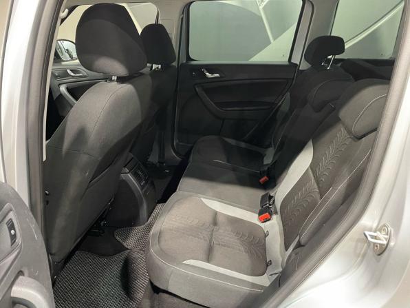 Skoda Yeti I Рестайлинг с пробегом 2015 года, цена 1 394 000 рублей, 194144 км, внедорожник, Автокод Объявления