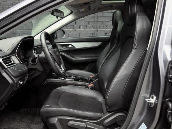 JAC J7 I с пробегом 2023 года, цена 1 450 000 рублей, 40062 км, хэтчбек, Автокод Объявления