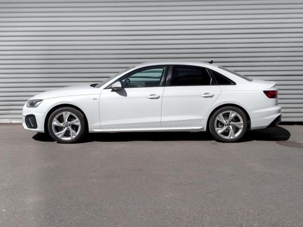 Audi A4 V (B9) Рестайлинг с пробегом 2022 года, цена 3 495 000 рублей, 56327 км, седан, Автокод Объявления