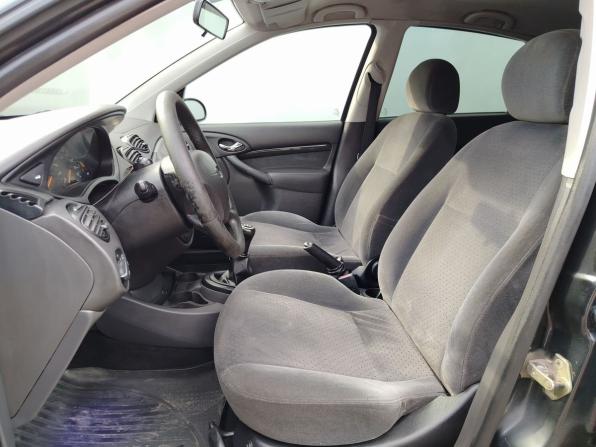 Ford Focus I Рестайлинг с пробегом 2004 года, цена 269 000 рублей, 341541 км, хэтчбек, Автокод Объявления