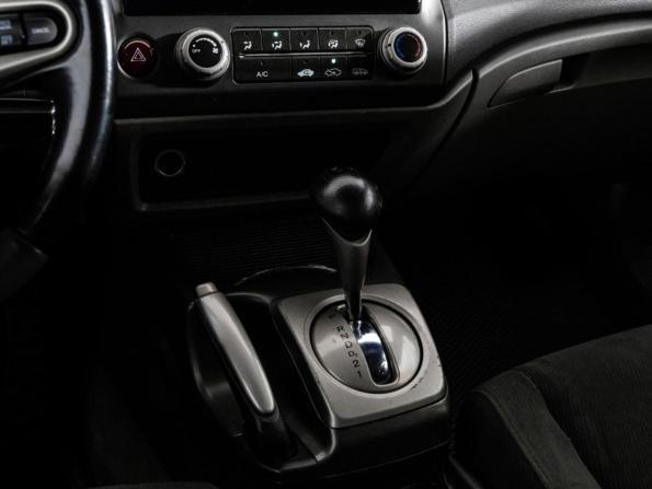 Honda Civic VIII с пробегом 2006 года, цена 599 000 рублей, 352370 км, седан, Автокод Объявления