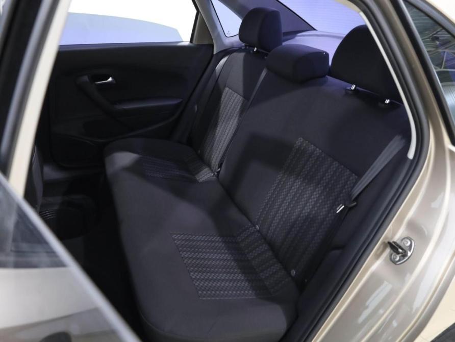 Volkswagen Polo V Рестайлинг Ростов-на-Дону  - изображение 9