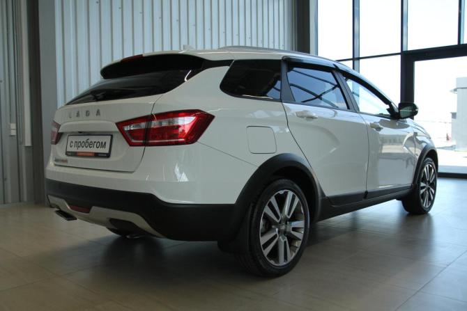 Lada (ВАЗ) Vesta I Рестайлинг (NG) с пробегом 2024 года, цена 1 299 000 рублей, 21000 км, седан, Автокод Объявления