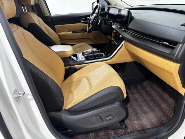 Kia Carnival IV с пробегом 2020 года, цена 3 900 000 рублей, 81807 км, минивэн, Автокод Объявления