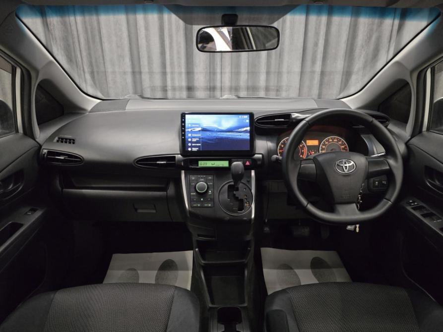 Toyota Wish II Рестайлинг Красноярск  - изображение 12