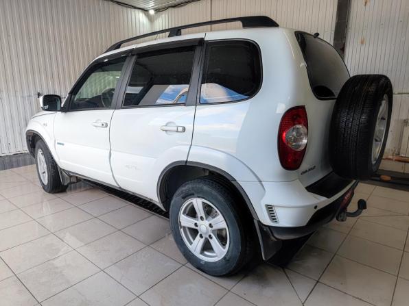 Chevrolet Niva I Рестайлинг с пробегом 2013 года, цена 629 000 рублей, 74000 км, внедорожник, Автокод Объявления
