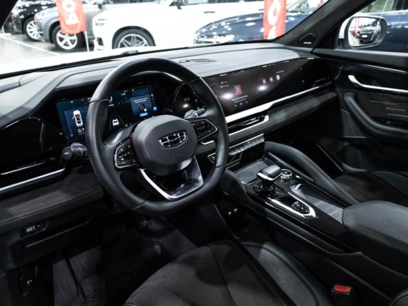 Geely Monjaro I с пробегом 2024 года, цена 3 570 000 рублей, 33156 км, внедорожник, Автокод Объявления