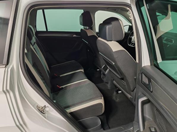 Volkswagen Tiguan II с пробегом 2020 года, цена 2 750 000 рублей, 137822 км, внедорожник, Автокод Объявления