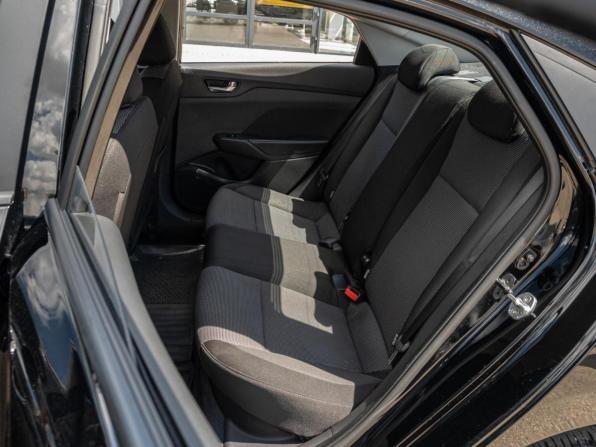 Hyundai Solaris II Рестайлинг с пробегом 2021 года, цена 1 610 000 рублей, 75796 км, седан, Автокод Объявления