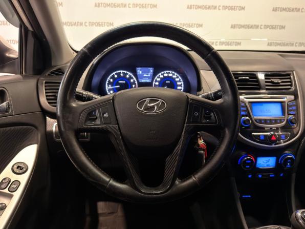 Hyundai Solaris I с пробегом 2011 года, цена 539 000 рублей, 209558 км, седан, Автокод Объявления