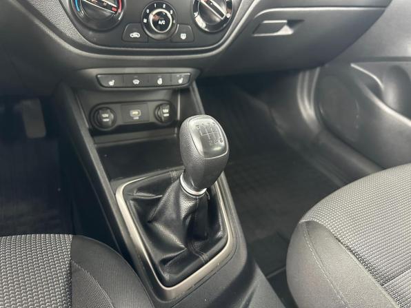 Hyundai Solaris II с пробегом 2019 года, цена 1 370 000 рублей, 92216 км, седан, Автокод Объявления