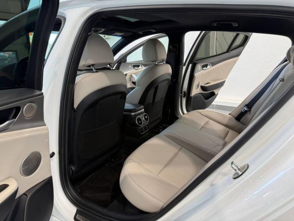 Kia Stinger I с пробегом 2018 года, цена 2 515 000 рублей, 78162 км, лифтбек, Автокод Объявления