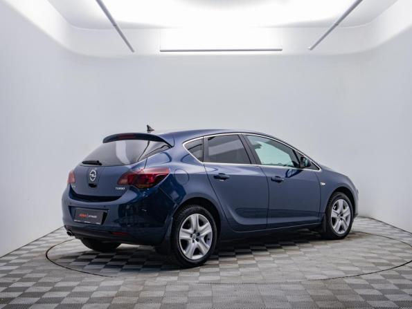 Opel Astra J с пробегом 2011 года, цена 730 000 рублей, 149647 км, хэтчбек, Автокод Объявления