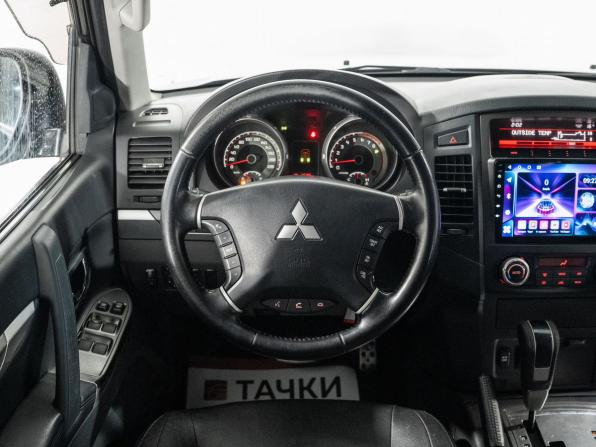 Mitsubishi Pajero IV Рестайлинг 1 с пробегом 2012 года, цена 2 199 500 рублей, 238298 км, внедорожник, Автокод Объявления