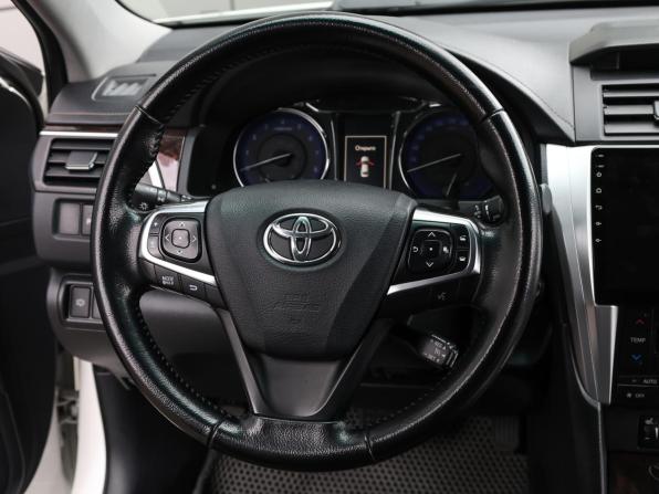 Toyota Camry VII (XV50) Рестайлинг с пробегом 2015 года, цена 1 949 000 рублей, 179815 км, седан, Автокод Объявления