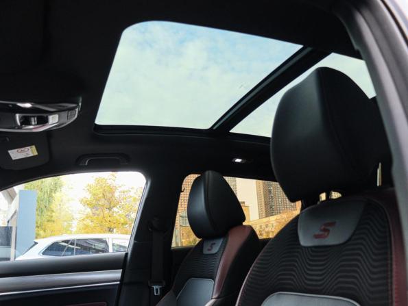 Geely Coolray I с пробегом 2021 года, цена 1 950 000 рублей, 13063 км, внедорожник, Автокод Объявления