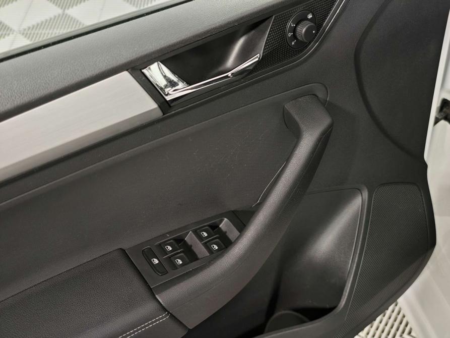 Skoda Rapid I Рестайлинг Санкт-Петербург  - изображение 17