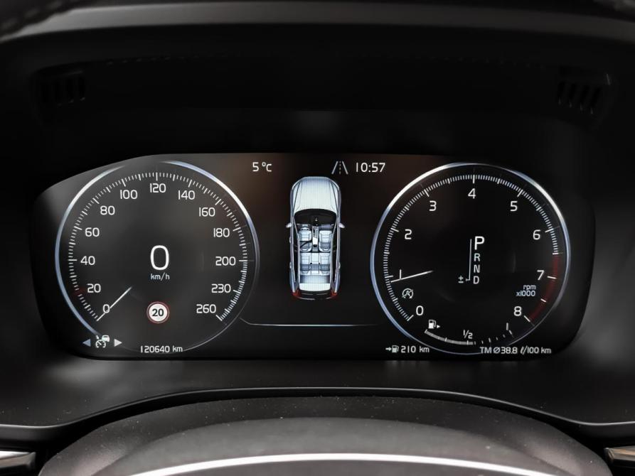 Volvo XC60 II Москва  - изображение 11