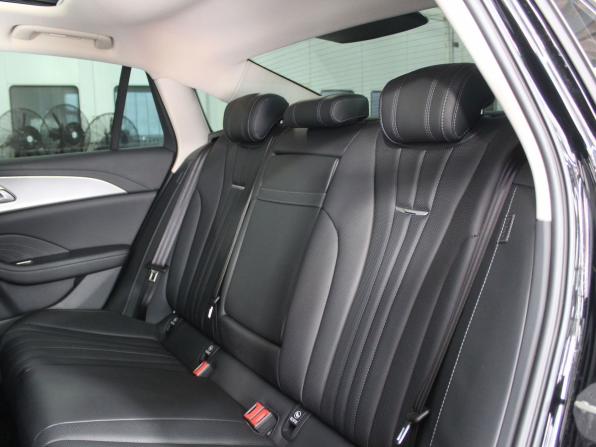 Hongqi H5 II с пробегом 2024 года, цена 2 890 000 рублей, 69000 км, седан, Автокод Объявления