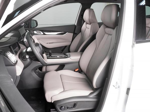 Geely Atlas II с пробегом 2026 года, цена 3 299 000 рублей, 12 км, внедорожник, Автокод Объявления