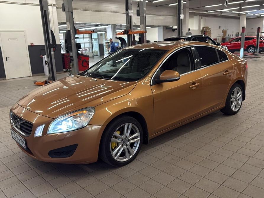 Volvo S60 II Санкт-Петербург  - изображение 2