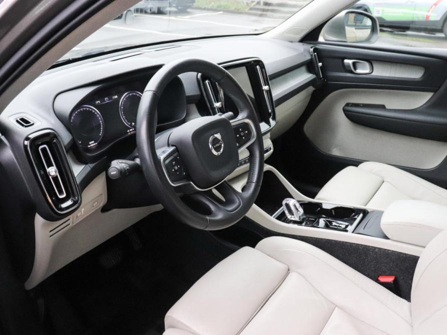 Volvo XC40 I Химки  - изображение 7