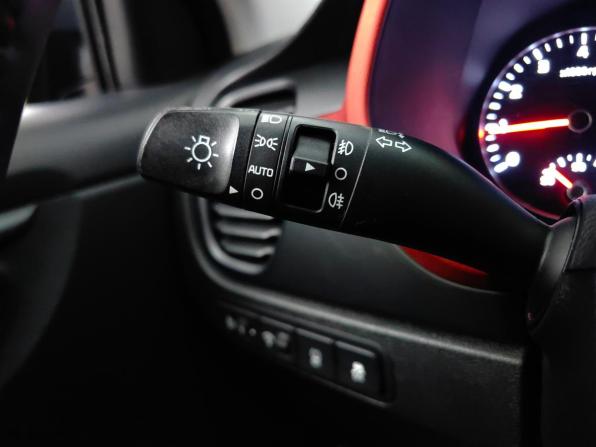 Kia Rio IV Рестайлинг с пробегом 2021 года, цена 1 449 000 рублей, 176082 км, хэтчбек, Автокод Объявления