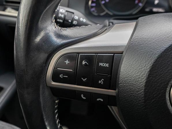 Lexus ES VI Рестайлинг с пробегом 2016 года, цена 3 290 000 рублей, 95735 км, седан, Автокод Объявления