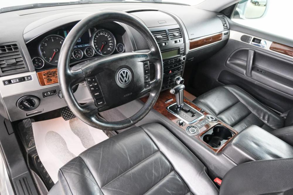 Volkswagen Touareg I Рестайлинг Красноярск  - изображение 9