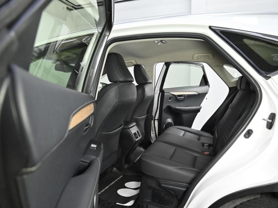 Lexus NX I Рестайлинг Москва  - изображение 15