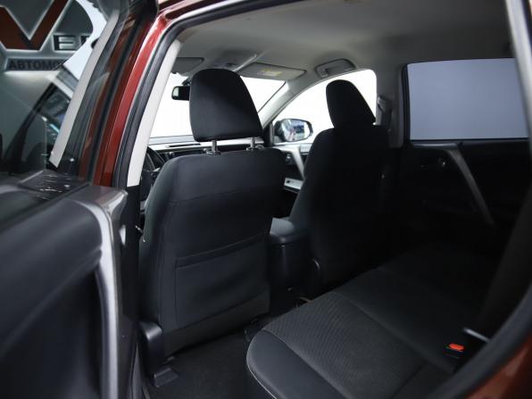Toyota RAV4 IV (XA40) Рестайлинг с пробегом 2018 года, цена 2 690 000 рублей, 83526 км, внедорожник, Автокод Объявления