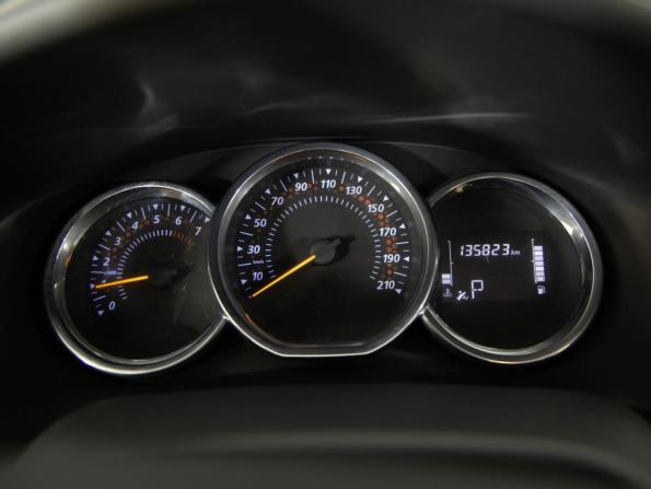 Renault Logan II Рестайлинг с пробегом 2021 года, цена 1 075 000 рублей, 135821 км, седан, Автокод Объявления