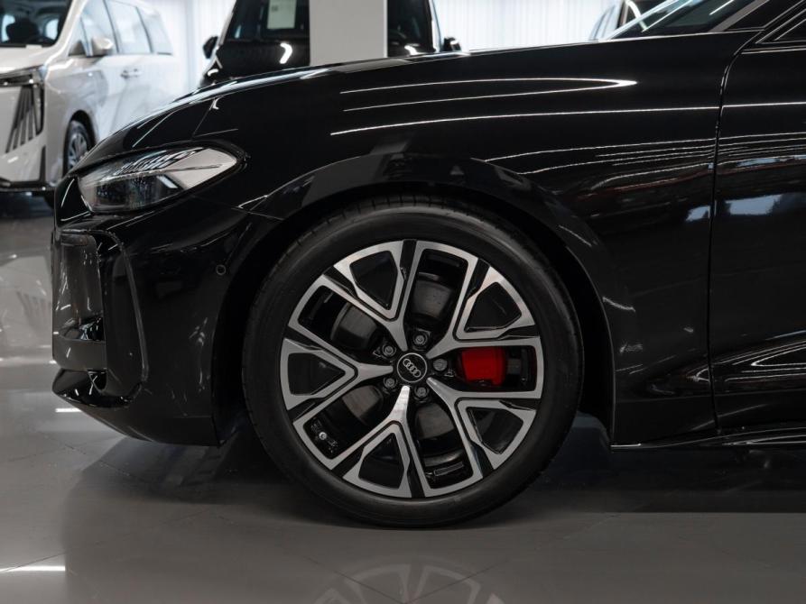 Audi A5 III (B10) Москва  - изображение 27
