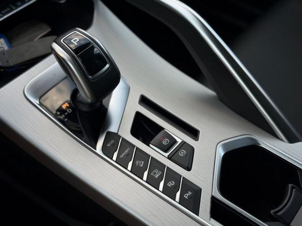 Geely Coolray I с пробегом 2021 года, цена 1 560 000 рублей, 84016 км, внедорожник, Автокод Объявления