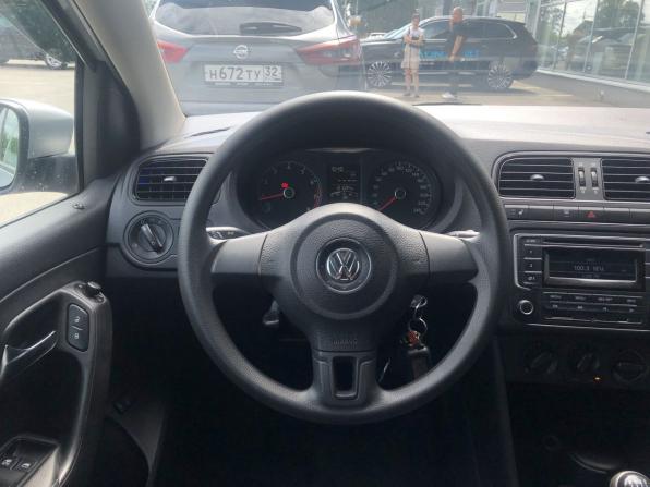 Volkswagen Polo V с пробегом 2014 года, цена 877 500 рублей, 121094 км, седан, Автокод Объявления