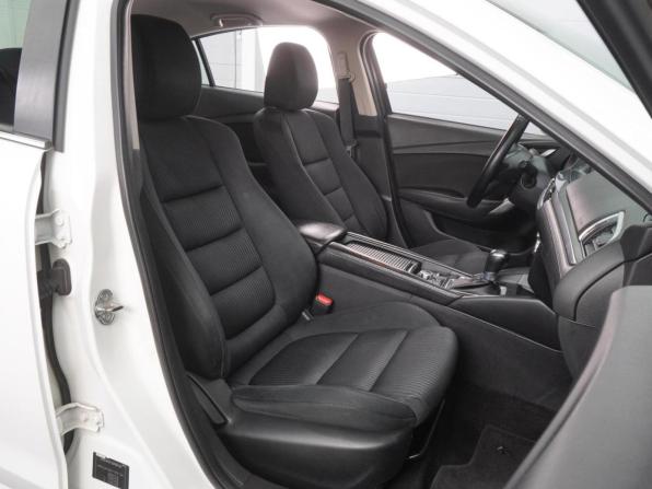 Mazda 6 III (GJ) Рестайлинг с пробегом 2015 года, цена 1 699 000 рублей, 182504 км, седан, Автокод Объявления