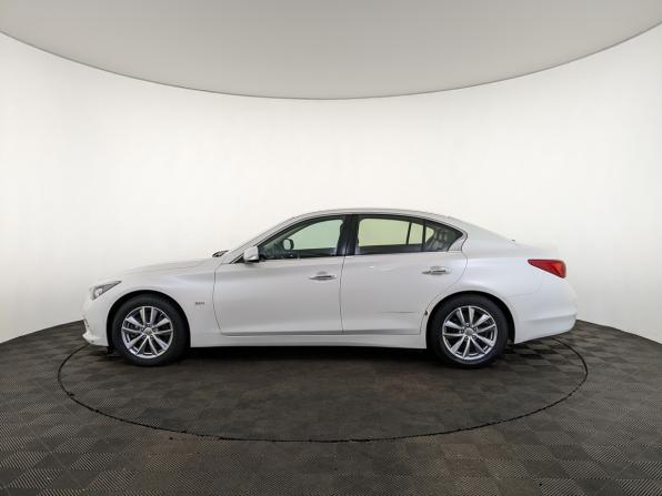 Infiniti Q50 I с пробегом 2017 года, цена 2 100 000 рублей, 118753 км, седан, Автокод Объявления