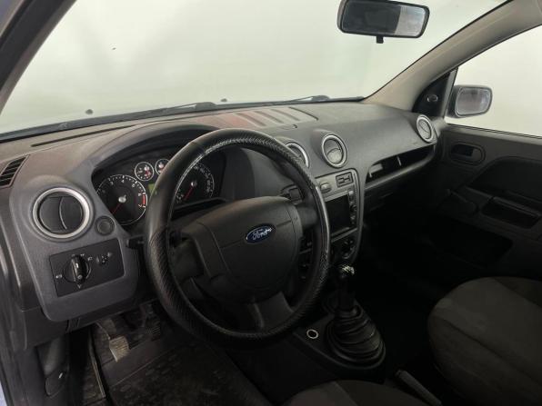 Ford Fusion I Рестайлинг с пробегом 2007 года, цена 367 000 рублей, 239244 км, хэтчбек, Автокод Объявления