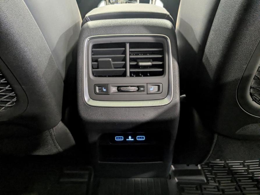 Geely Atlas Pro Москва  - изображение 23
