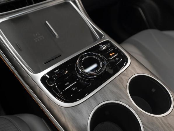 Geely Galaxy M7 с пробегом 2026 года, цена 3 900 000 рублей, 11 км, внедорожник, Автокод Объявления