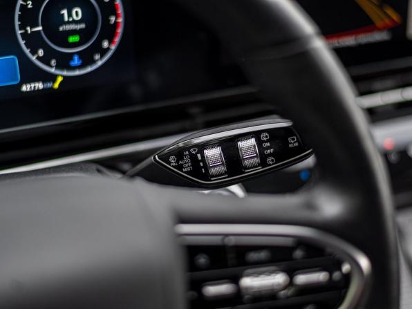 Omoda C5 I с пробегом 2023 года, цена 1 550 000 рублей, 42624 км, внедорожник, Автокод Объявления