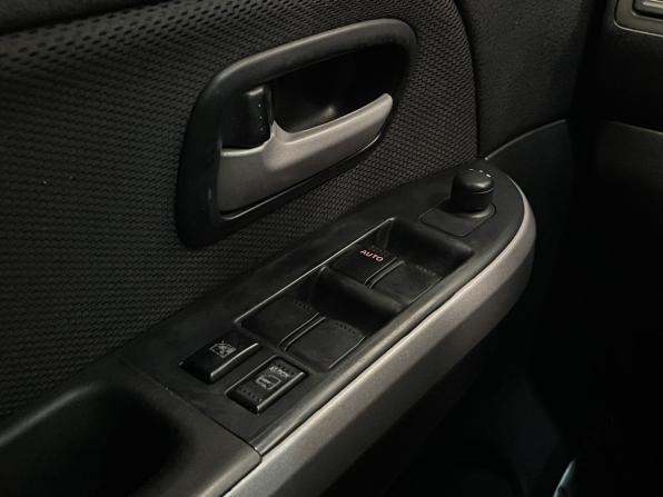 Suzuki Grand Vitara II Рестайлинг с пробегом 2010 года, цена 879 000 рублей, 203058 км, внедорожник, Автокод Объявления