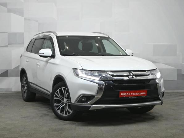 Mitsubishi Outlander III Рестайлинг 2 с пробегом 2018 года, цена 2 400 000 рублей, 111700 км, внедорожник, Автокод Объявления