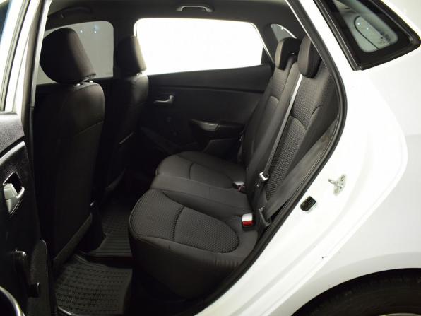 Kia Rio III Рестайлинг с пробегом 2016 года, цена 849 999 рублей, 154900 км, хэтчбек, Автокод Объявления