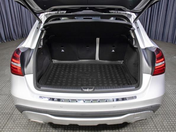 Mercedes-Benz GLA I (X156) Рестайлинг с пробегом 2018 года, цена 2 449 000 рублей, 54698 км, внедорожник, Автокод Объявления