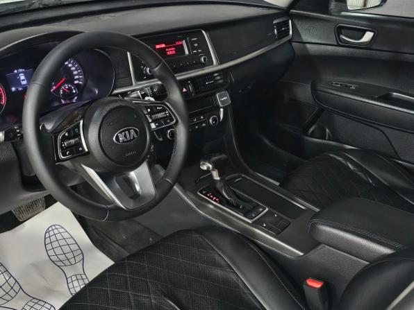 Kia Optima IV Рестайлинг с пробегом 2018 года, цена 1 100 000 рублей, 196000 км, седан, Автокод Объявления